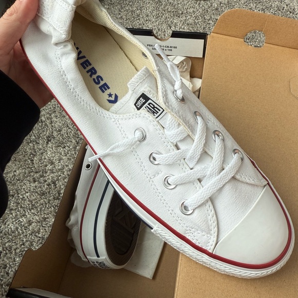 Converse - Picture 2 of 5